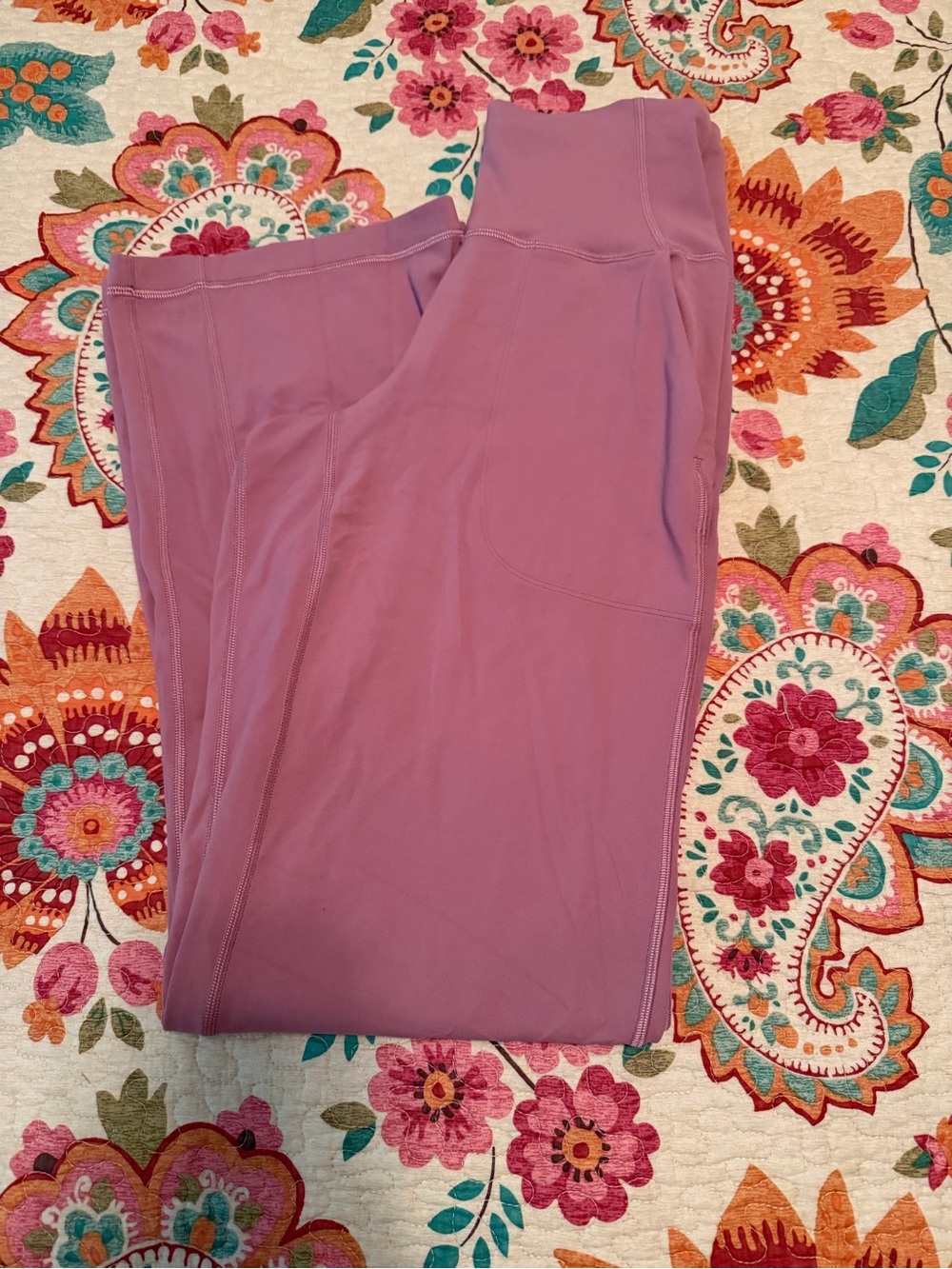 Lululemon Mauve Athletic pants